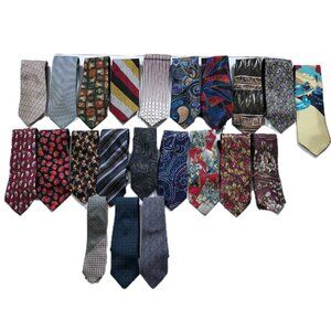 Neckties Lot Of 22 Silk Made In Italy Vintage Modern Good Condition Multicolor